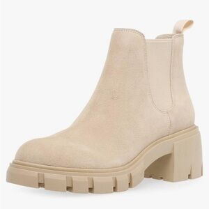 Steve Madden Suede Howler Boots